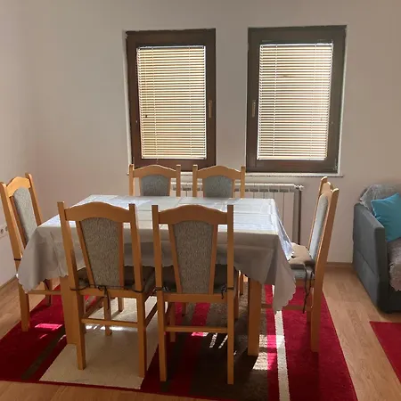 Cozy 2 Bedroom