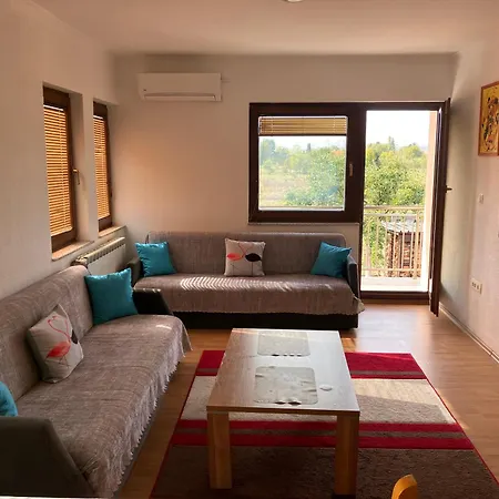 아파트 Cozy 2 Bedroom 사라예보